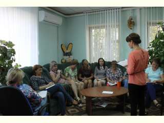 Проведены информационные дни с работниками управления социальной защиты населения администрации района